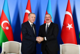  Le président azerbaïdjanais Ilham Aliyev a envoyé une lettre de félicitations à son homologue turc 