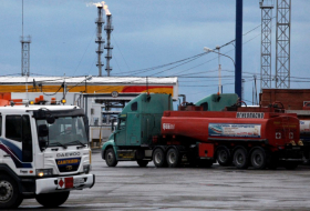 La Russie suspend pour six mois ses exportations d'essence