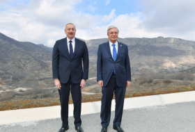   Le président azerbaïdjanais et son homologue kazakh se déplacent à Choucha -   PHOTOS    