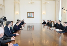  Ilham Aliyev reçoit une délégation menée par le président du comité de la Présidence de Türkiye 