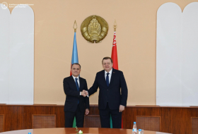   Les ministres des Affaires étrangères azerbaïdjanais et biélorusse se réunissent à Minsk  