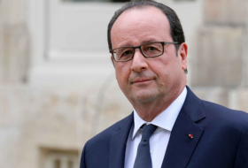 Défense européenne: Hollande propose une 