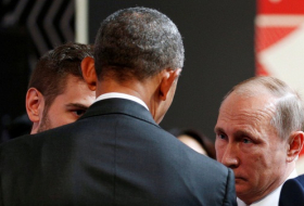 Brève rencontre entre Poutine et Obama en marge du sommet de l`APEC à Lima