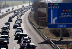 France: fin de la vente des voitures diesel et essence d'ici 2040, promet le gouvernement