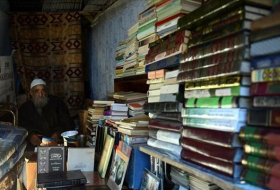 Le plus vieux libraire d`Alep continue d`exercer face à la guerre