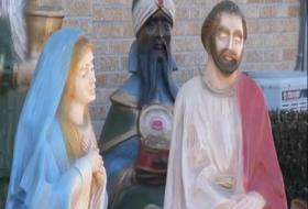 Un donateur anonyme laisse 46.000 euros sous une statue de l’enfant Jésus
