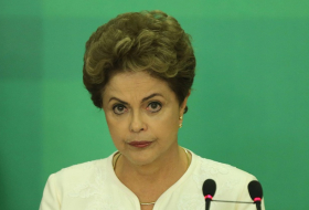Une commission recommande la destitution de Dilma Roussef