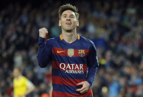 Messi ridiculise un gardien géant - VIDEO