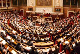 Parlement français approuve à l`unanimité la criminalisation de la négation du soi-disant génocide arménien - Renouvelé 