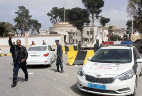 Libye : 5 morts, 25 blessés dans l'explosion d'une roquette sur une plage à Tripoli