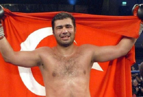 Samil Sham, premier champion du monde de boxe turc, est mort