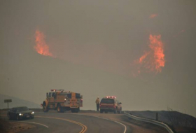 Californie: les incendies dévastateurs restent hors de contrôle