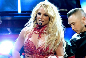  Britney Spears promet une 