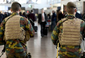 Terrorisme: quatre arrestations, des kalachnikovs saisis à Bruxelles