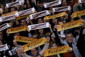 Catalogne : 750.000 manifestants pour la libération des indépendantistes
