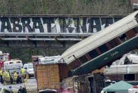 États-Unis : trois morts dans un accident de train spectaculaire