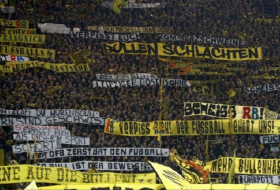 Allemagne: des supporters de Leipzig, dont des femmes et des enfants, attaqués à Dortmund