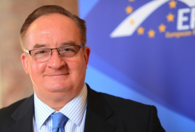 Varsovie persiste à présenter un candidat contre Tusk à la tête de l'UE