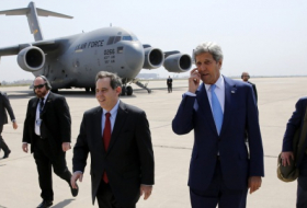 Kerry : Augmenter la pression sur l`EI
