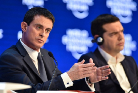 Davos: Manuel Valls met en garde contre une «dislocation» de l`UE
