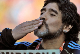 Maradona prêt à entraîner l`équipe argentine gratuitement