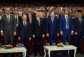 Ilham Aliyev participe à la session présidentielle au Congrès mondial du pétrole - PHOTOS
