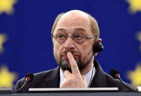 Schulz: Respecter Trump, et exiger le même respect en retour