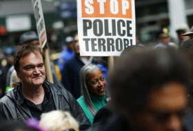Des policiers américains menacent Tarantino «financièrement»