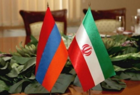 L`Iran et l`Arménie ouvrent leurs portes