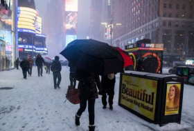 Les villes de New York et Boston paralysées par une tempête de neige