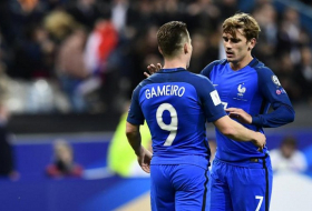 La France bat facilement la Bulgarie (4-1) au Stade de France