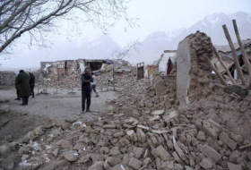 Iran: 2 morts et 377 blessés dans un séisme