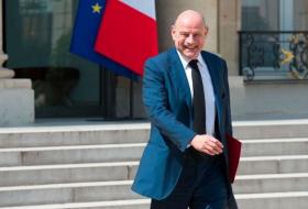  Le Secrétaire d’État français Jean-Marie Le Guen va rencontrer avec les `France Alumni` à Bakou