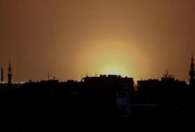 Israël bombarde un dépôt d'armes près de Damas