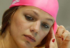 Des nageurs russes exclus réintégrés
