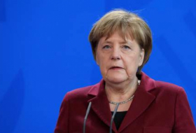 Merkel au Caire et à Tunis pour parler Libye et migrants