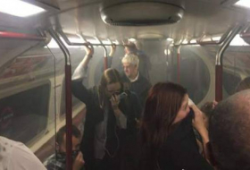 Évacuation d'une station de métro dans le centre de Londres
