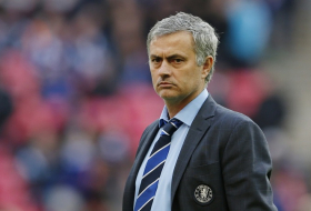 Chelsea: Combien ça coûte de virer Mourinho?