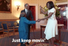 USA: Une femme de 106 ans danse de joie en rencontrant Barack Obama - VIDEO