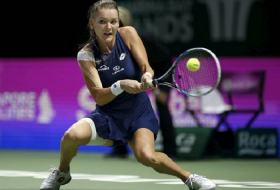Sharapova se rapproche des demi-finales du Masters féminin