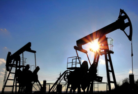Les cours du pétrole continuent de hausser