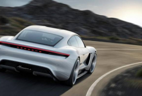 La première Porsche 100% électrique