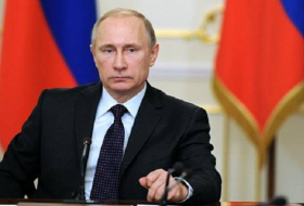 Poutine promulgue la loi sur les médias «agents de l'étranger»
