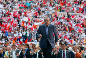 Erdogan dit le coup d`Etat a été prévu `en dehors de la Turquie`, accuse l`Occident - Info sensationnelle