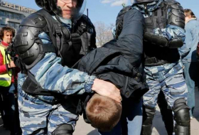 Russie: qutre hommes poursuivis pour 