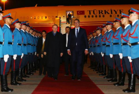 Erdogan entame sa visite officielle à Belgrade