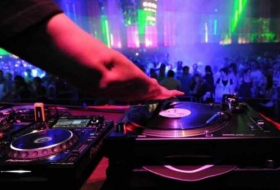 Appel à la prière remixé = un an de prison pour un DJ