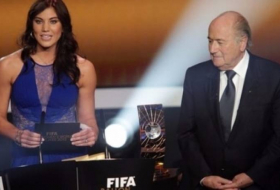 Sepp Blatter accusé de harcèlement sexuel