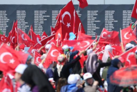 Turquie: pourquoi les Kurdes sont-ils ciblés aussi bien par Erdogan que par Daech?