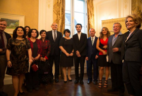 Une soirée littéraire en hommage de Vaguif Samadoglu s'est tenue à Paris - PHOTOS